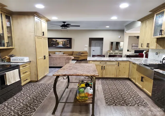 Photo 3 of Single family home for sale at 3486 Mason Spring Dr #10, Lincolnton, NC 28092 | MLS# 4397793 | Listing updated on 2026-09-12