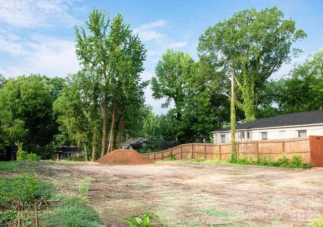 Photo 4 of Land for sale at 2321 Dundeen St #4, Charlotte, NC 28216 | MLS# 4397823 | Listing updated on 2026-09-11
