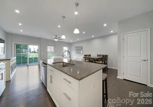 Photo 3 of Townhouse for sale at 502 Park Meadows Dr, Matthews, NC 28104 | MLS# 4397927 | Listing updated on 2026-10-01