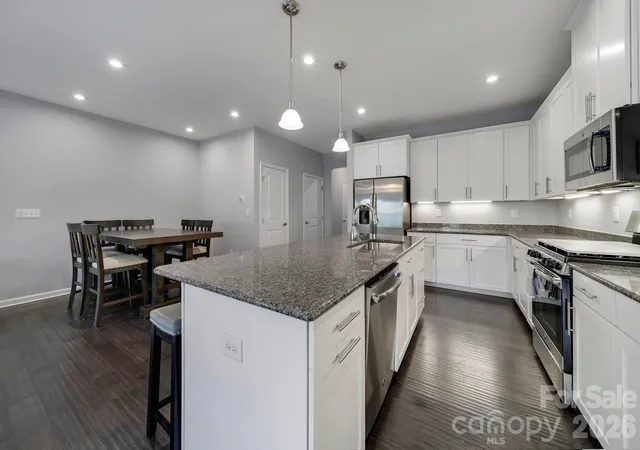 Photo 4 of Townhouse for sale at 502 Park Meadows Dr, Matthews, NC 28104 | MLS# 4397927 | Listing updated on 2026-10-01