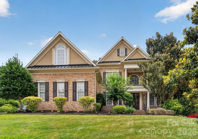 Single family home for sale at 9169 Drayton Ln, Fort Mill, SC 29707 | MLS# 4398397 | Listing updated on 2026-09-14