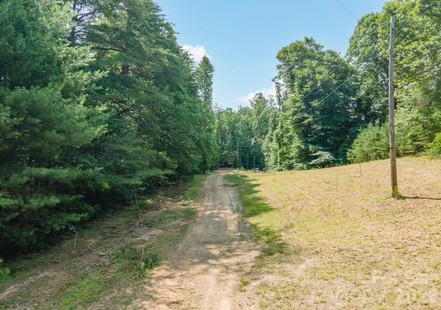 Photo 4 of Land for sale at 0 Lemon Ln #20, Morganton, NC 28655 | MLS# 4398398 | Listing updated on 2026-09-15