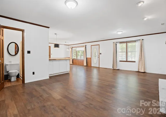 Photo 4 of Single family home for sale at 218 S Plantation Rd, Lancaster, SC 29720 | MLS# 4398632 | Listing updated on 2026-10-05