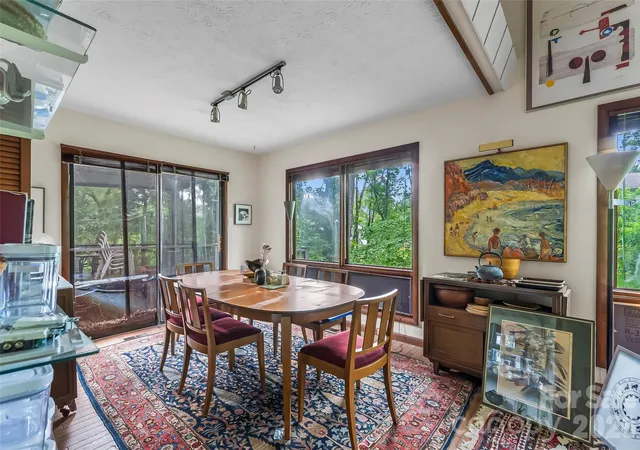 Photo 3 of Single family home for sale at 18 Mayfield Rd, Asheville, NC 28804 | MLS# 4399015 | Listing updated on 2026-09-14