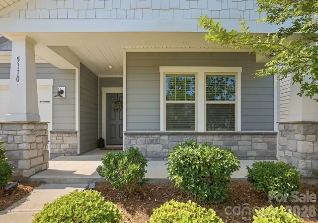 Photo 2 of Single family home for sale at 5110 Turtle Crk Dr, Denver, NC 28037 | MLS# 4399103 | Listing updated on 2026-10-02