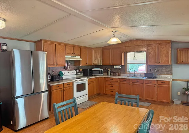 Photo 3 of Single family home for sale at 173 Croom Holw Dr, Nebo, NC 28761 | MLS# 4399515 | Listing updated on 2026-10-05