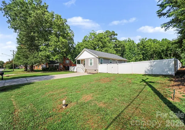 Photo 2 of Single family home for sale at 106 Beam St, Lawndale, NC 28090 | MLS# 4399883 | Listing updated on 2026-09-10