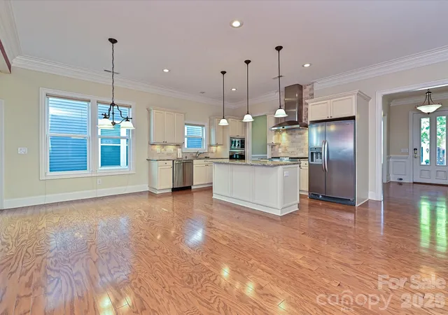 Photo 3 of Single family home for sale at 21816 Chapel Way, Cornelius, NC 28031 | MLS# 4400108 | Listing updated on 2026-09-14