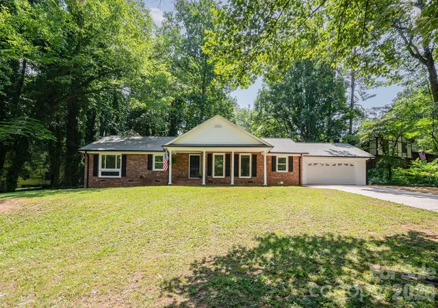 Photo 2 of Single family home for sale at 114 Elmwood Dr, Salisbury, NC 28147 | MLS# 4400661 | Listing updated on 2026-09-13