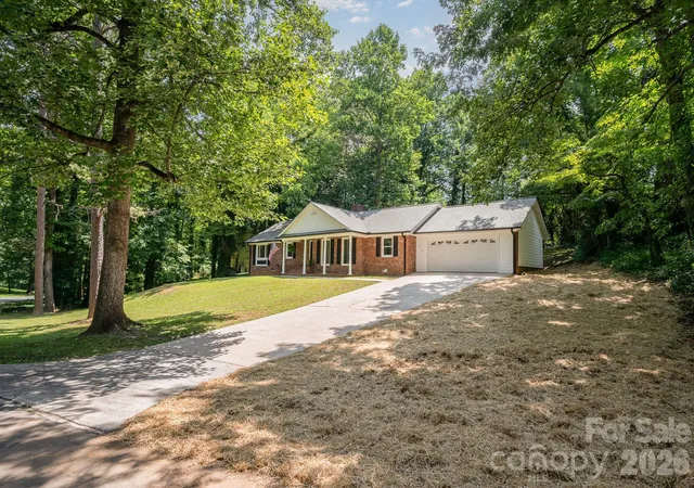 Photo 3 of Single family home for sale at 114 Elmwood Dr, Salisbury, NC 28147 | MLS# 4400661 | Listing updated on 2026-09-13