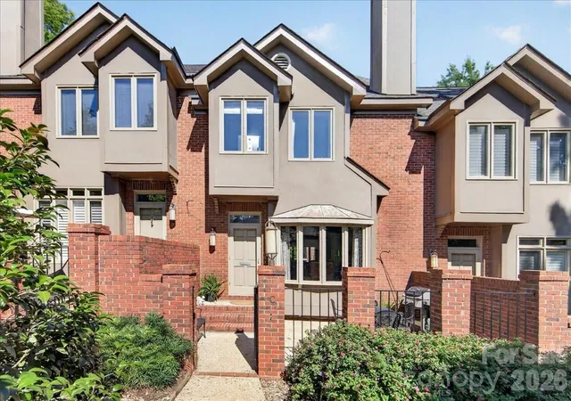 Photo 1 of Sale Pending at 201 Hillside Ave, Charlotte, NC 28209 | MLS# 4401269 | Listing updated on 2026-09-11