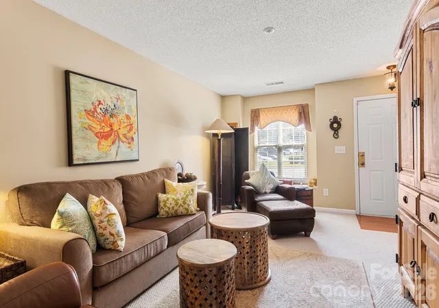 Photo 2 of Townhouse for sale at 11549 Retriever Way, Charlotte, NC 28269 | MLS# 4401598 | Listing updated on 2026-09-15