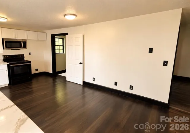 Photo 3 of Single family home for sale at 115 E Geroid St, Salisbury, NC 28144 | MLS# 4401620 | Listing updated on 2026-09-13