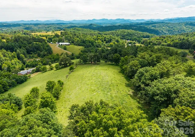Photo 3 of Single family home for sale at 737 Tillery Branch Rd, Marshall, NC 28753 | MLS# 4401632 | Listing updated on 2026-09-14