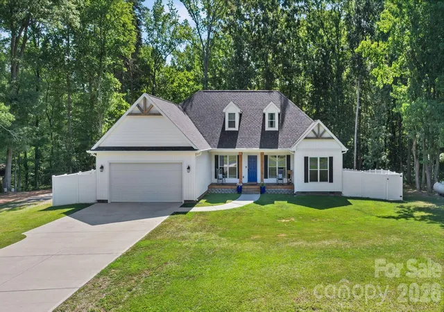 Photo 2 of Single family home for sale at 3002 Brooks Ml Ln, Wingate, NC 28174 | MLS# 4401937 | Listing updated on 2026-09-11
