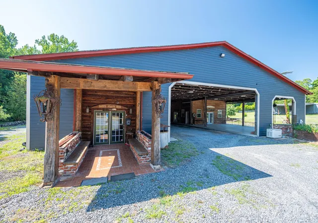 Photo 1 of Single family home for sale at 120 Wiggins Ln, Kings Mountain, NC 28086 | MLS# 4402051 | Listing updated on 2026-09-18