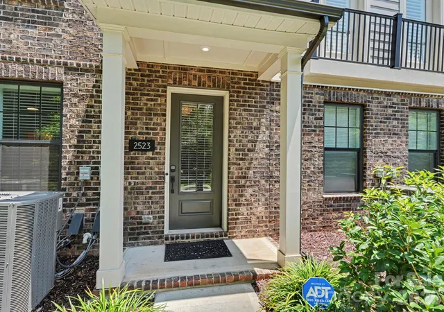Photo 1 of Townhouse for sale at 2523 Deacon Ave, Charlotte, NC 28204 | MLS# 4402288 | Listing updated on 2026-10-24