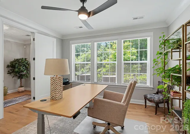 Photo 4 of Townhouse for sale at 2523 Deacon Ave, Charlotte, NC 28204 | MLS# 4402288 | Listing updated on 2026-10-24