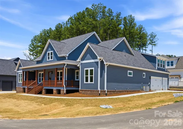 Photo 2 of Single family home for sale at 135 Camerons Ml Ln, Statesville, NC 28625 | MLS# 4402316 | Listing updated on 2026-09-22