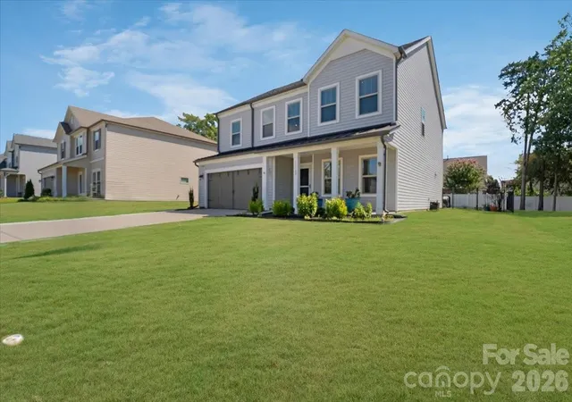 Photo 3 of Single family home for sale at 11140 Comiskey Ln, Charlotte, NC 28273 | MLS# 4402537 | Listing updated on 2026-09-12