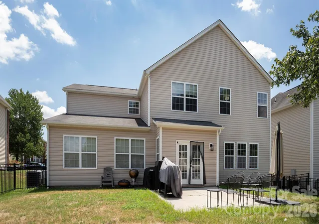 Photo 2 of Single family home for sale at 1601 Bay Meadows Ave Nw, Concord, NC 28027 | MLS# 4403185 | Listing updated on 2026-09-21