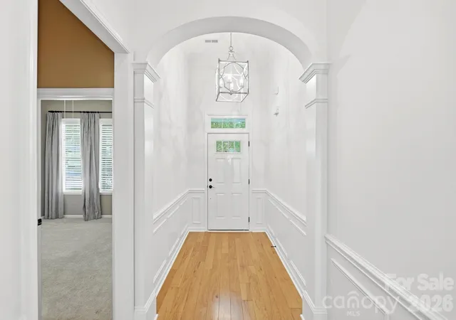 Photo 3 of Single family home for sale at 3076 Streamhaven Dr, Fort Mill, SC 29707 | MLS# 4403200 | Listing updated on 2026-10-14