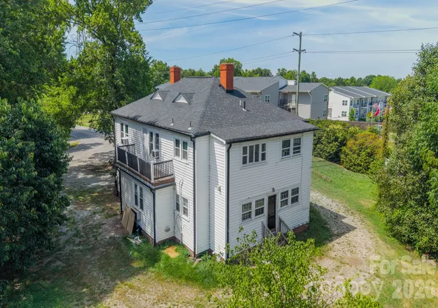 Photo 4 of House for sale at 14 Mills Ave NW, Concord, NC 28027 | MLS# 4403802 | Listing updated on 2026-09-18