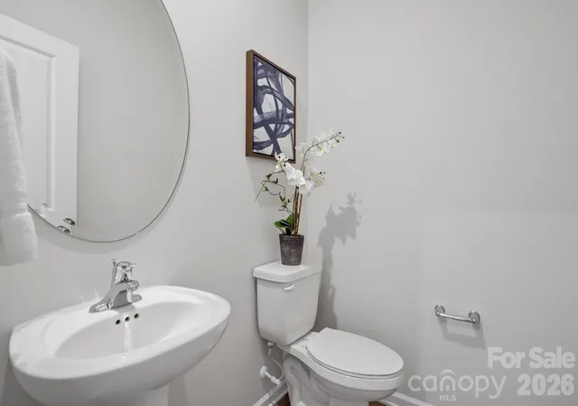 Photo 3 of Single family home for sale at 1460 Mccollum St, Monroe, NC 28112 | MLS# 4403889 | Listing updated on 2026-09-29