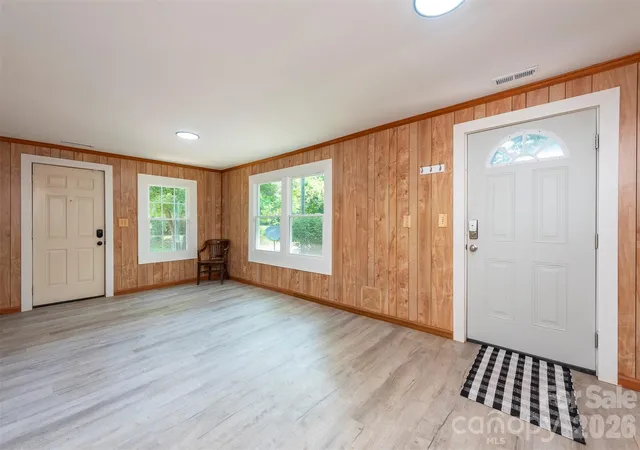 Photo 3 of Sale Pending at 147 Gabriel St, Rutherfordton, NC 28139 | MLS# 4404230 | Listing updated on 2026-10-01
