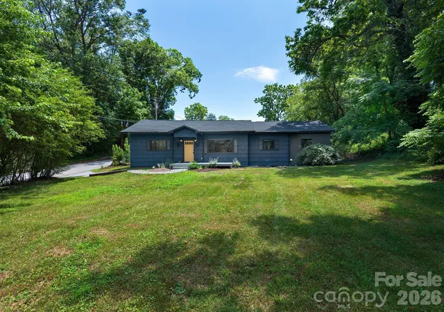 Photo 2 of Single family home for sale at 78 Travis St, Clyde, NC 28721 | MLS# 4404246 | Listing updated on 2026-09-15
