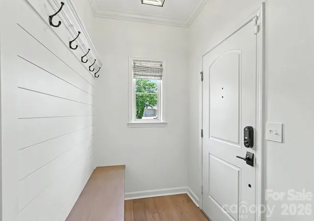Photo 3 of Sale Pending at 4759 Polo Gate Blvd, Charlotte, NC 28216 | MLS# 4404310 | Listing updated on 2026-09-14