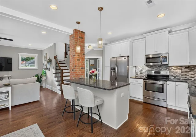 Photo 2 of Sale Pending at 2714 Duncan Ave, Charlotte, NC 28205 | MLS# 4404528 | Listing updated on 2026-09-11