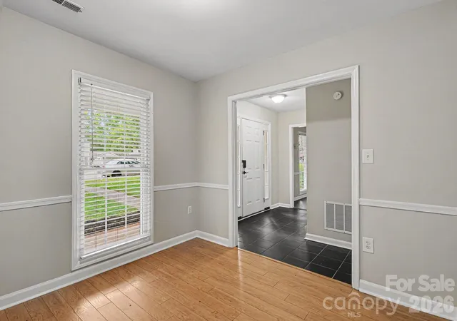 Photo 3 of Single family home for sale at 5200 Birchbark Ln, Charlotte, NC 28227 | MLS# 4404553 | Listing updated on 2026-10-22