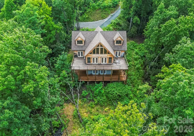 Photo 3 of Single family home for sale at 266 Potomac Fls Dr, Black Mountain, NC 28711 | MLS# 4404830 | Listing updated on 2026-09-16