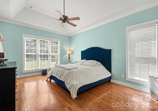 Photo 4 of Single family home for sale at 5107 Summerell Ave, Gastonia, NC 28056 | MLS# 4404907 | Listing updated on 2026-10-09