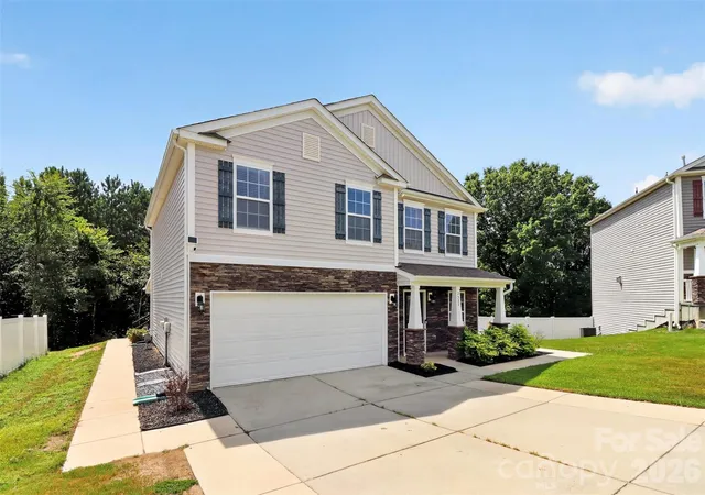 Photo 3 of Single family home for sale at 2527 Austyn Joey Dr, Charlotte, NC 28214 | MLS# 4404980 | Listing updated on 2026-10-06