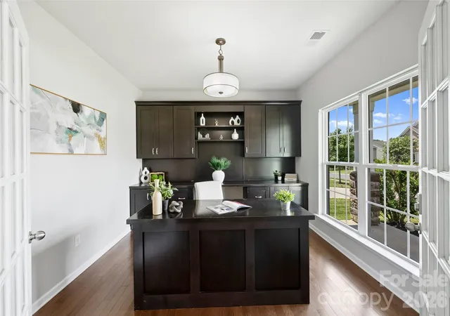 Photo 4 of Single family home for sale at 5011 Riverdale Dr, Charlotte, NC 28273 | MLS# 4405069 | Listing updated on 2026-09-19