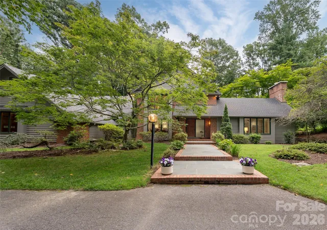 Photo 45 of Single family home for sale at 12 Stuyvesant Crescent, Asheville, NC 28803 | MLS# 4405416 | Listing updated on 2026-09-30