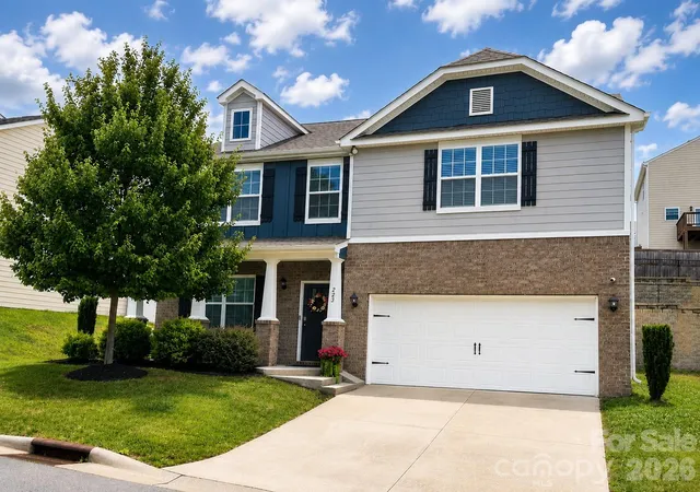 Photo 1 of Sale Pending at 223 Marathon Ln, Candler, NC 28715 | MLS# 4405439 | Listing updated on 2026-10-01