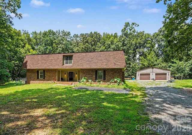 Single family home for sale at 502 Cedarwood Dr, Monroe, NC 28112 | MLS# 4405782