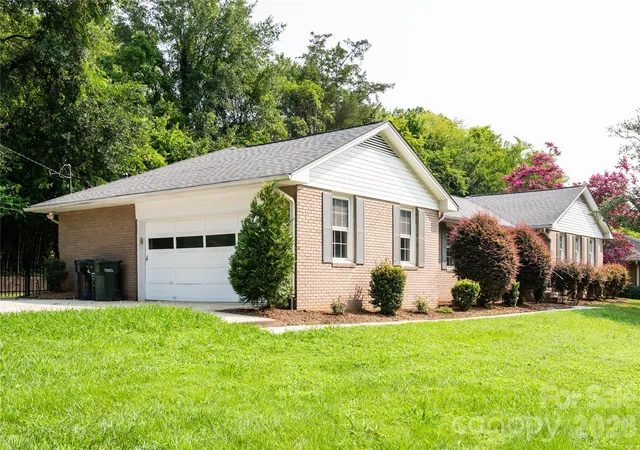 Photo 2 of Single family home for sale at 171 Suburban Ave Ne, Concord, NC 28025 | MLS# 4405894 | Listing updated on 2026-09-14