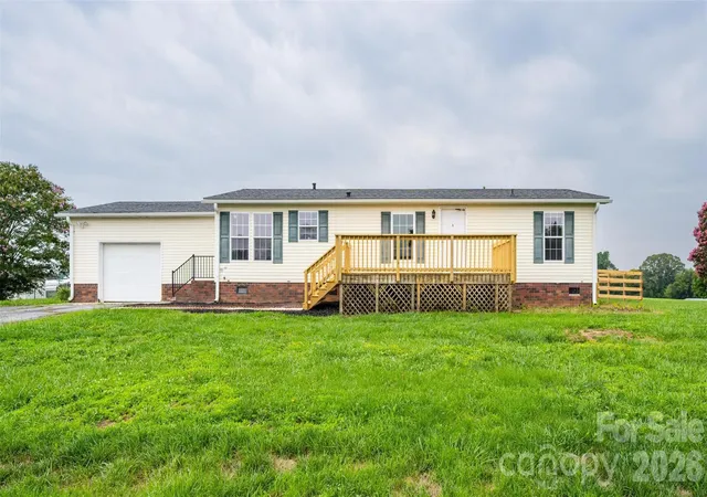 Photo 1 of Single family home for sale at 135 Howell Rd, Mocksville, NC 27028 | MLS# 4405945 | Listing updated on 2026-09-11