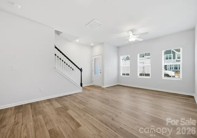 Photo 4 of Townhouse for sale at 5114 Orchardview Way, Charlotte, NC 28216 | MLS# 4406338 | Listing updated on 2026-09-14