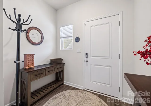Photo 3 of Sale Pending at 515 Tayberry Ln, Fort Mill, SC 29715 | MLS# 4407287 | Listing updated on 2026-09-23