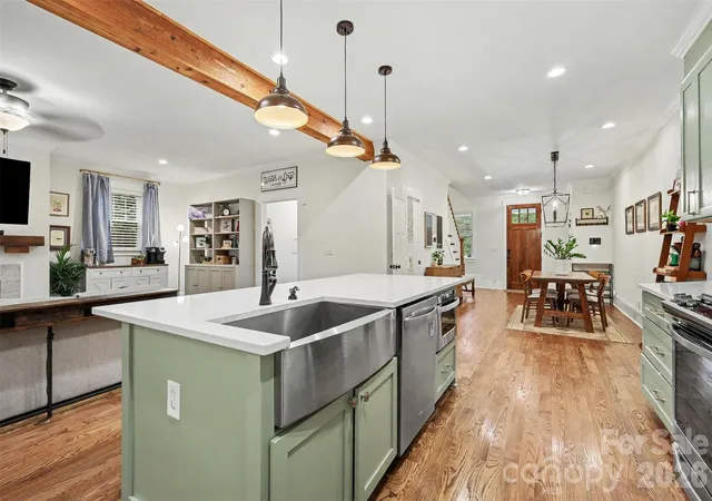 Photo 3 of Townhouse for sale at 2409 Marlowe Ave #B, Charlotte, NC 28208 | MLS# 4407568 | Listing updated on 2026-09-25