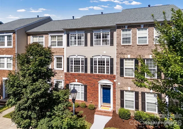 Photo 1 of Townhouse for sale at 9700 Kings Parade Blvd, Charlotte, NC 28273 | MLS# 4407631 | Listing updated on 2026-09-13
