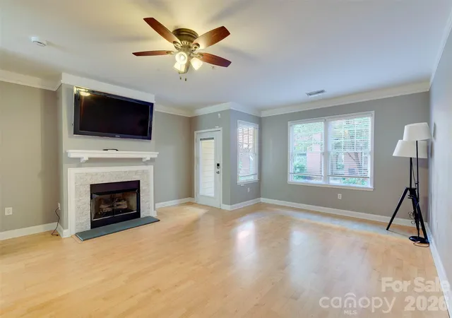 Listing Photo 4 - Condo for sale in building located at 400 Clarice Ave, Charlotte, NC 28204 - Unit #175