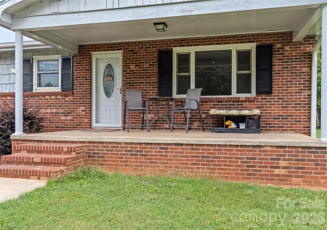Photo 2 of Sale Pending at 131 River Rd, Boonville, NC 27011 | MLS# 4407823 | Listing updated on 2026-09-21