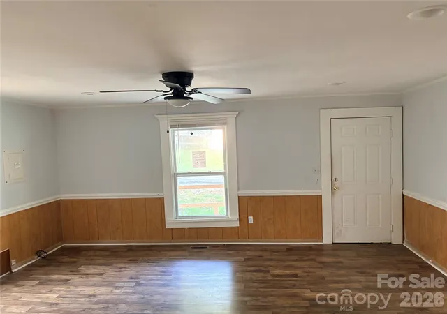 Photo 2 of Single family home for sale at 102 York St, Clover, SC 29710 | MLS# 4407867 | Listing updated on 2026-09-11