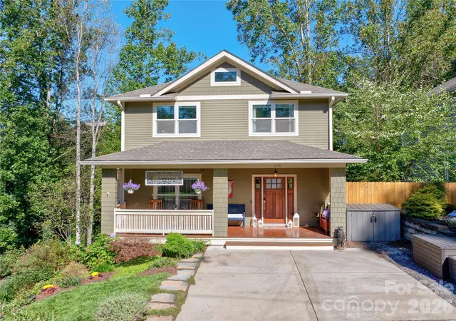 Single family home for sale at 118 Houston St, Asheville, NC 28801 | MLS# 4408207